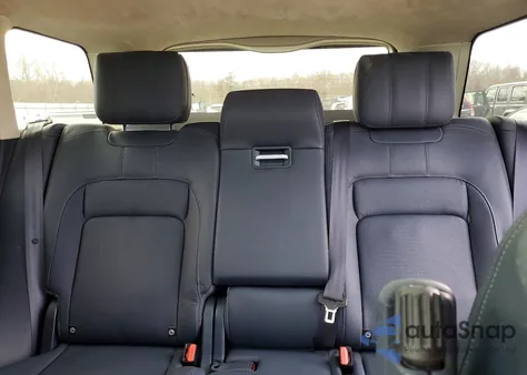 2019 Land Rover Range Rover Hse from USA, damaged, VIN SALGS2SV4KA539790